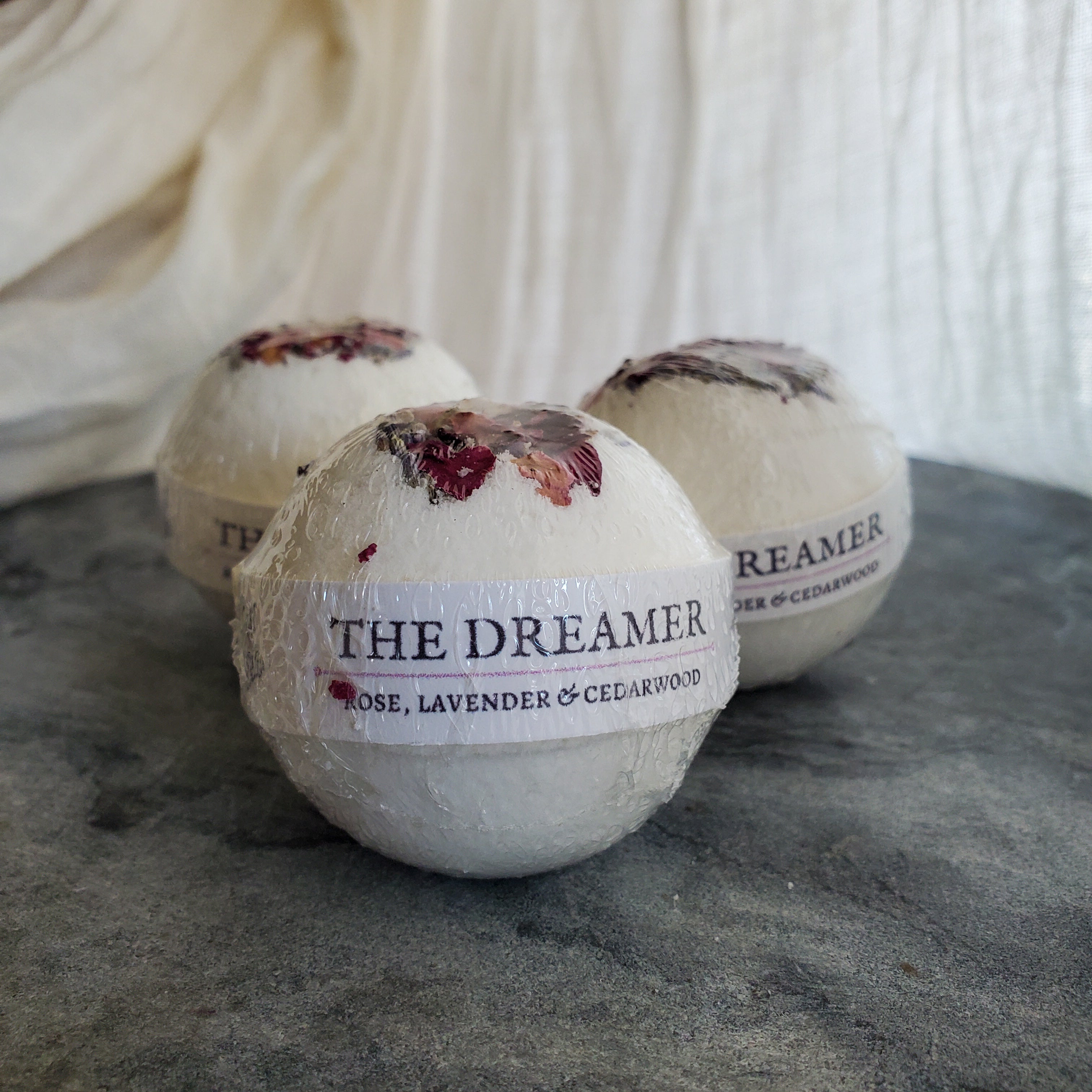 The Dreamer : Bath Bomb